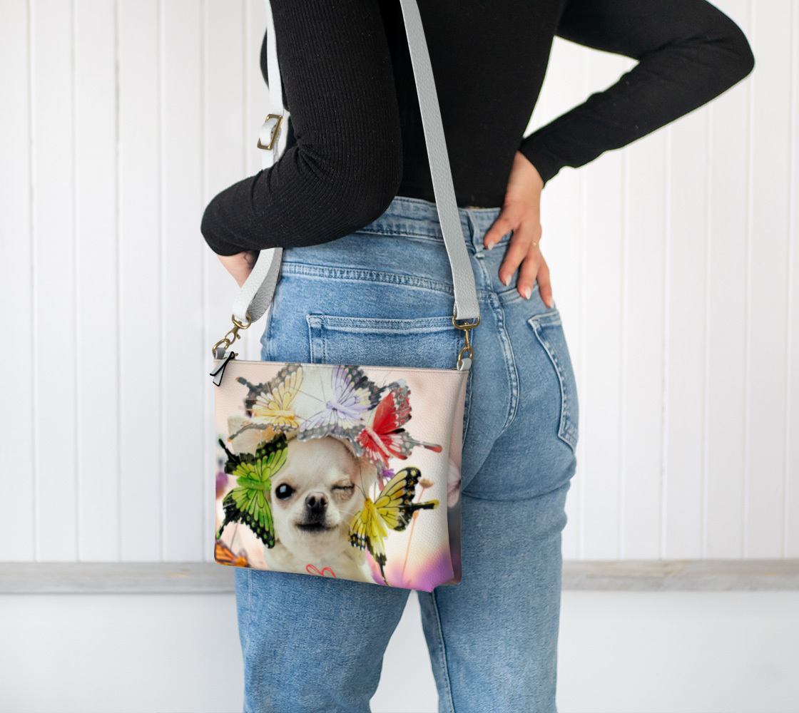 Crossbody Purse - Love is in the Air