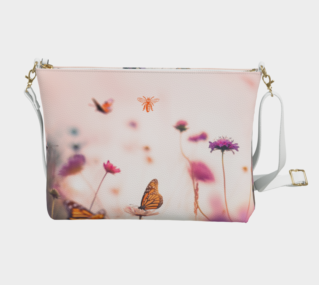 Crossbody Purse - Love is in the Air